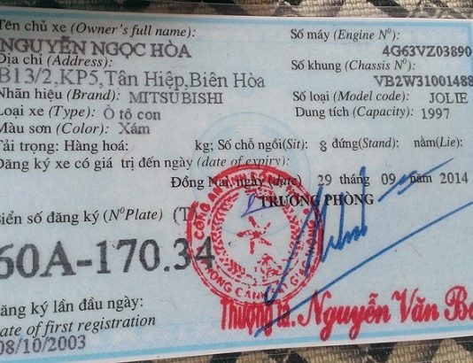 Làm cavet xe giả