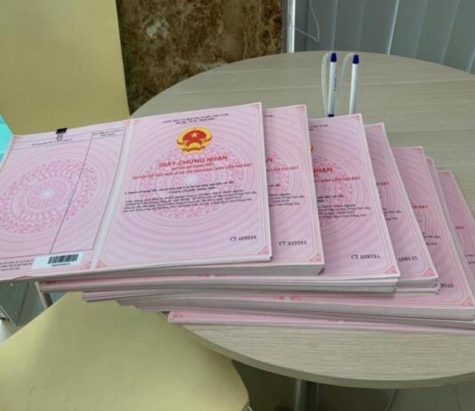 Dịch vụ làm giấy tờ giả
